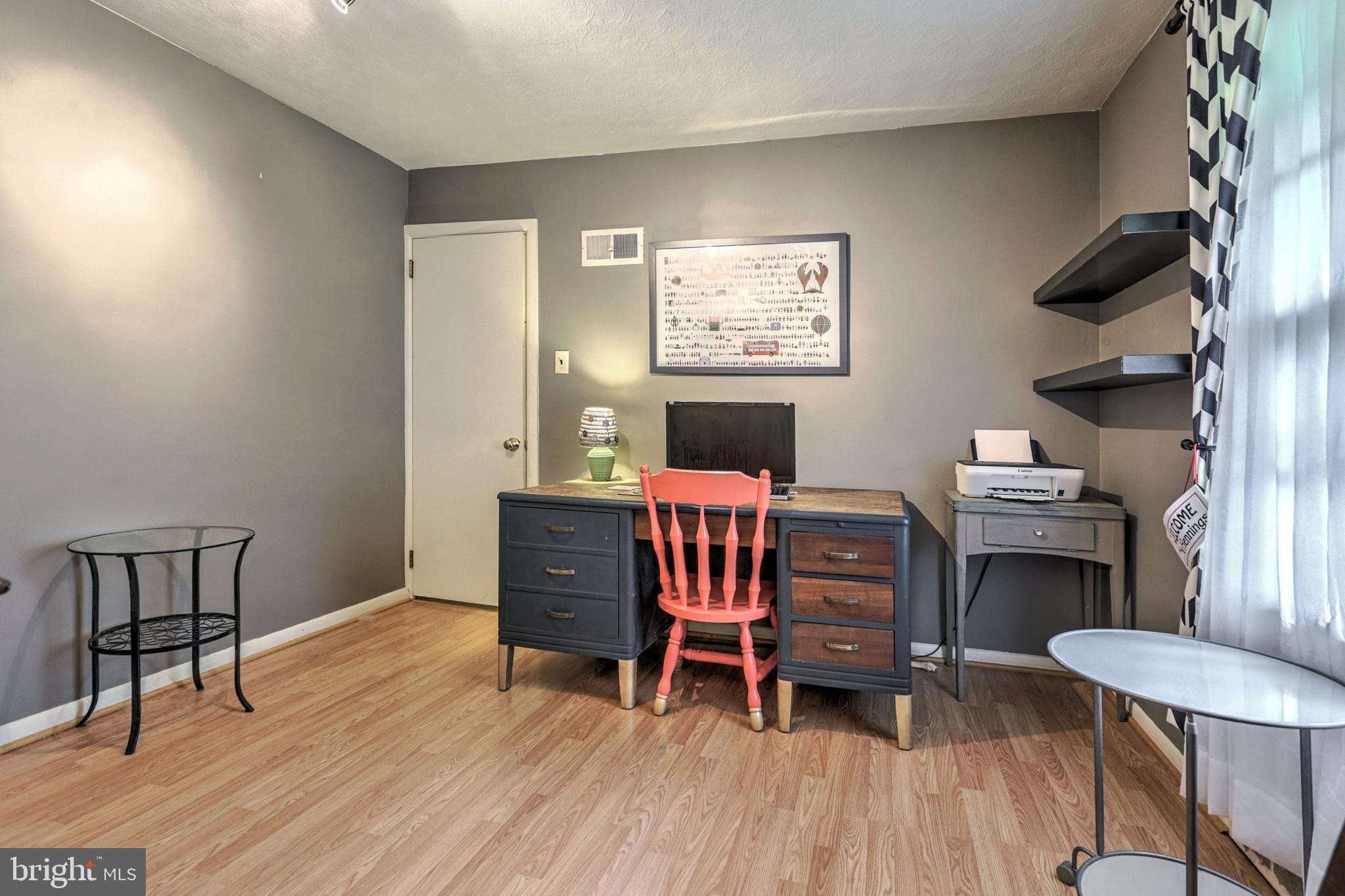 1194 Irving Road York, PA 17403 - Photo 16 of 25 Gallery Image 16