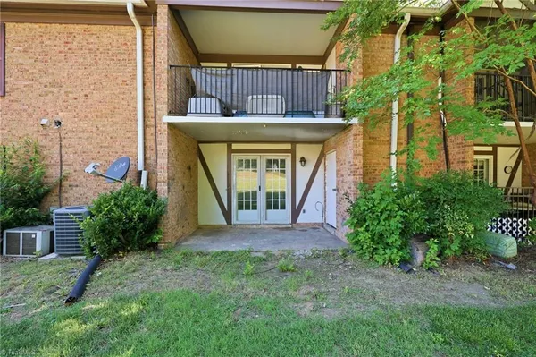 $169,000 | 4610 Lawndale Drive, Unit C, Greensboro, NC 27455