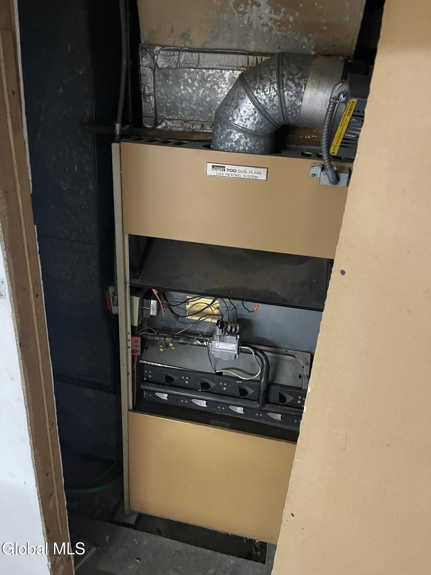 30 Steuben Street Schenectady, NY 12307 - Photo 15 of 21 IMG_0421