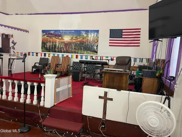 $144,900 | 30 Steuben Street, Schenectady, NY 12307