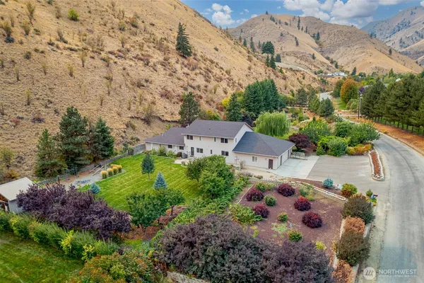 $899,900 | 3151 Number 1 Canyon Road, Wenatchee, WA 98801