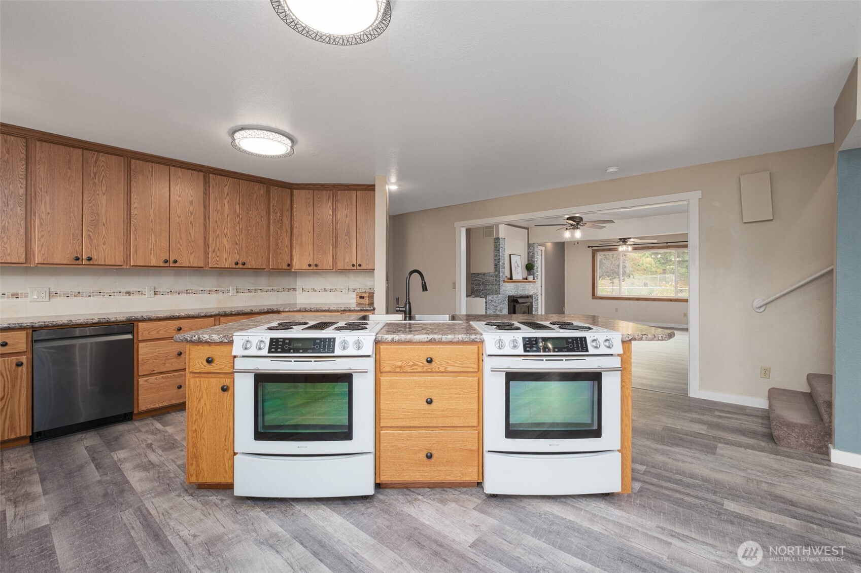 3151 Number 1 Canyon Road Wenatchee, WA 98801 - Photo 8 of 39