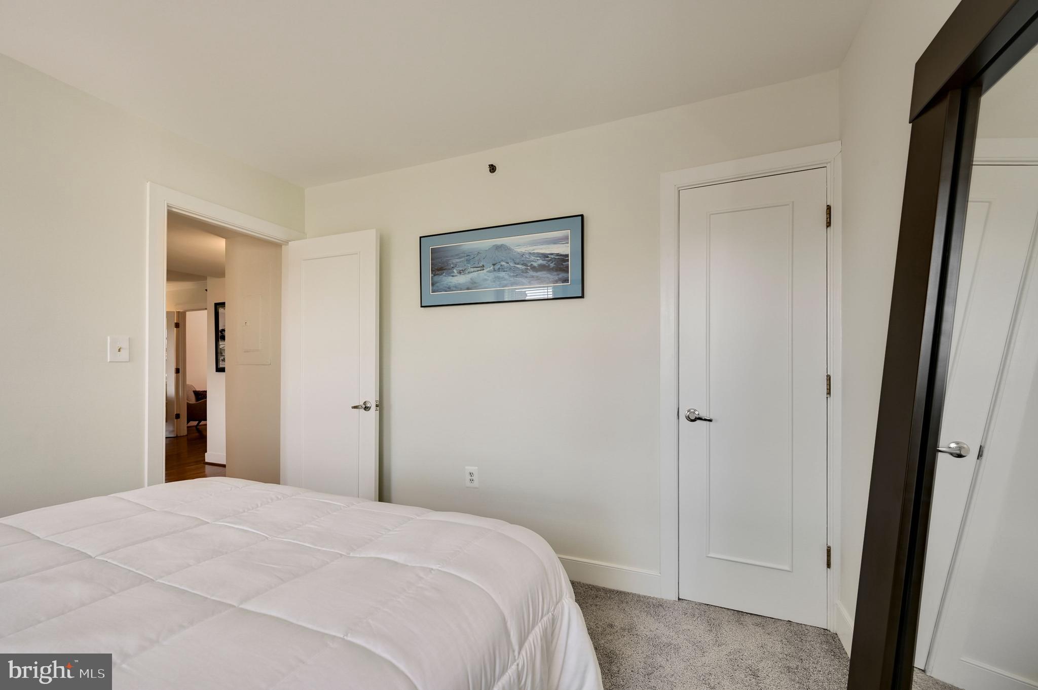 1727 R Street Northwest, Unit 502 Washington, DC 20009 - Photo 10 of 21