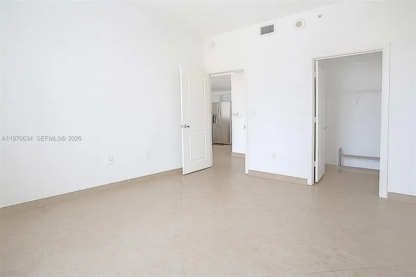 $2,900 | 10 Aragon Avenue, Unit 1408, Coral Gables, FL 33134