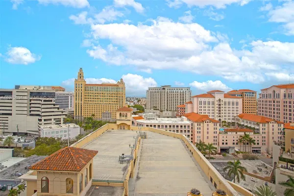 $2,900 | 10 Aragon Avenue, Unit 1408, Coral Gables, FL 33134