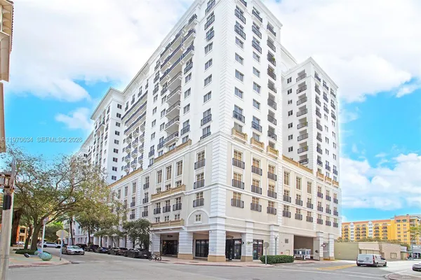 $2,900 | 10 Aragon Avenue, Unit 1408, Coral Gables, FL 33134