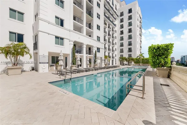 $2,900 | 10 Aragon Avenue, Unit 1408, Coral Gables, FL 33134