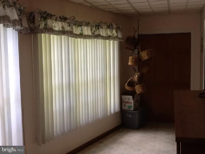 4810 Oley Turnpike Road Reading, PA 19606 - Photo 4 of 25 Gallery Image 4