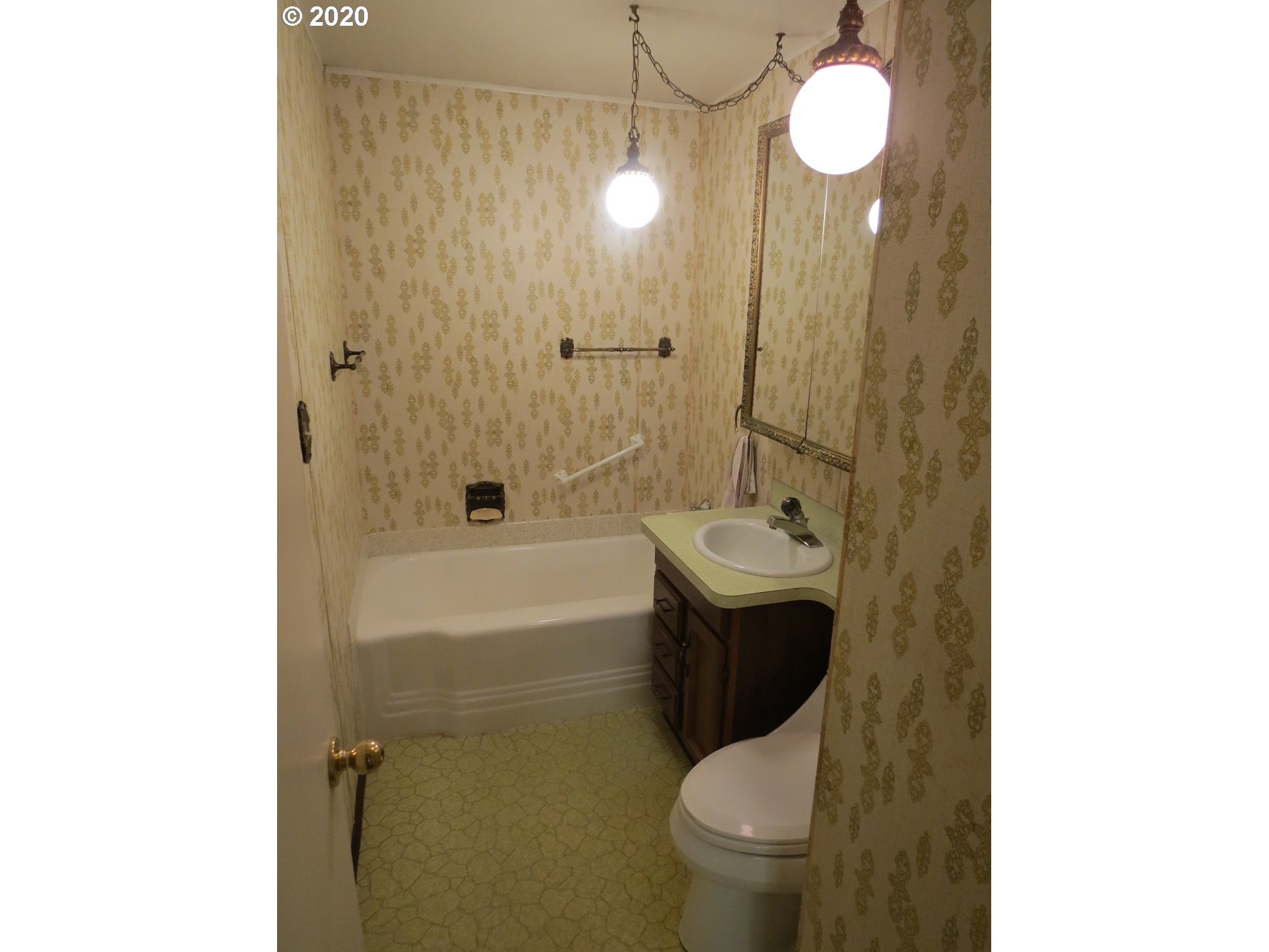 1605 Southwest Hailey Avenue Pendleton, OR 97801 - Photo 17 of 21