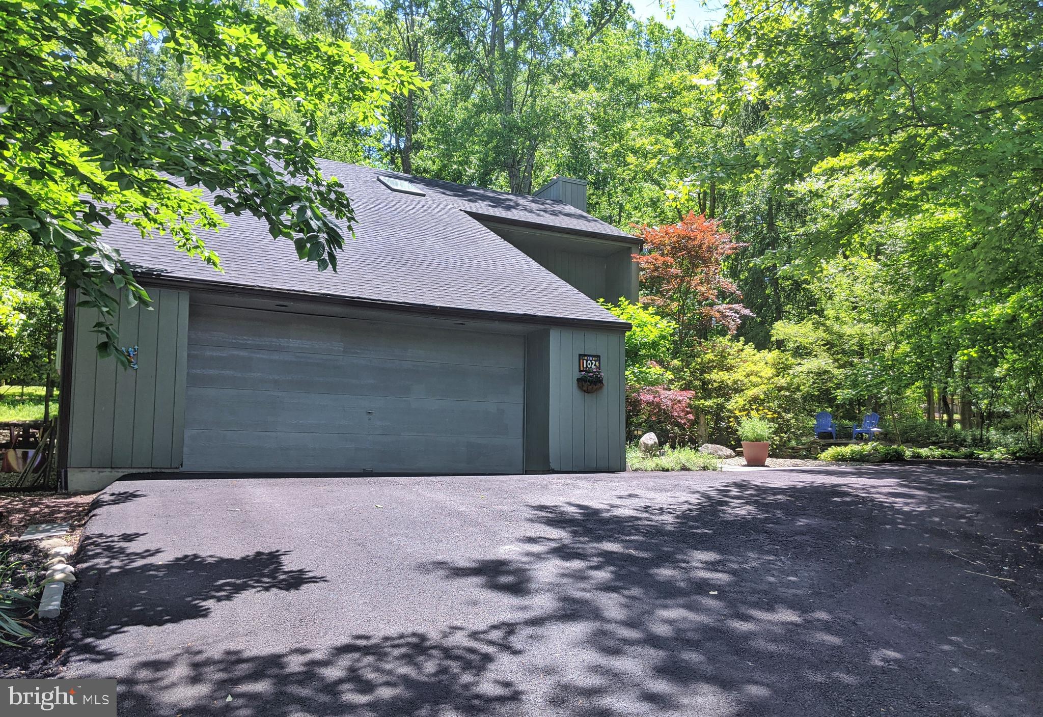 102 Jacobs Creek Road Ewing, NJ 08628 - Photo 1 of 51 Front of the home