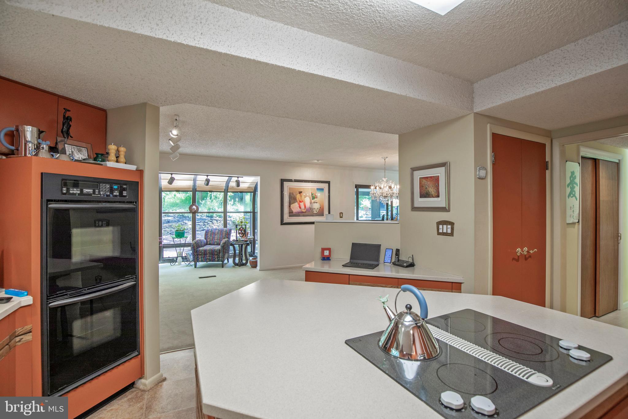 102 Jacobs Creek Road Ewing, NJ 08628 - Photo 24 of 51 Gallery Image 24