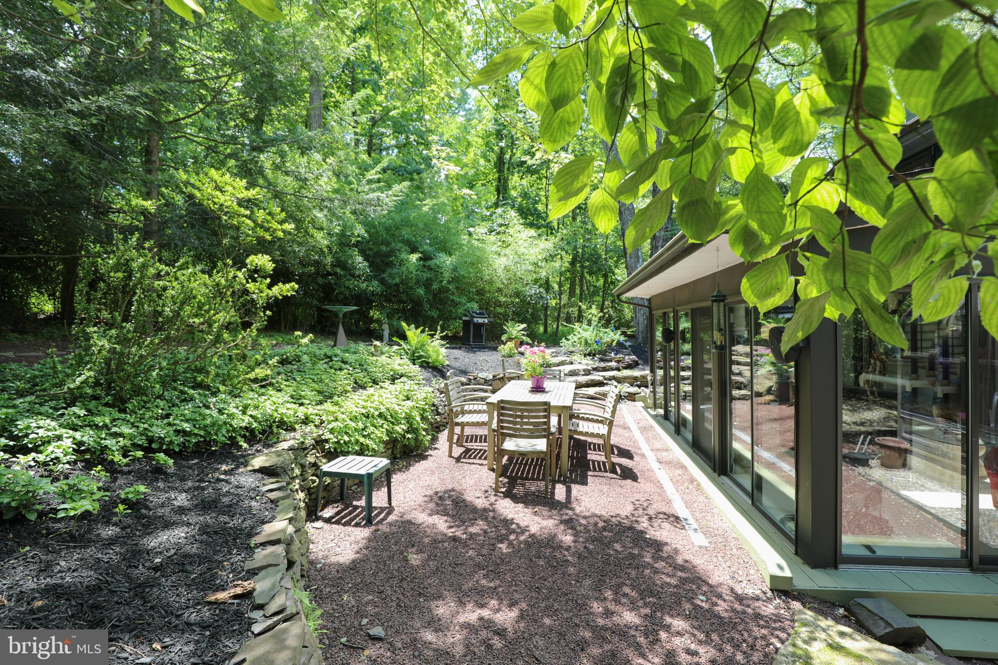 102 Jacobs Creek Road Ewing, NJ 08628 - Photo 43 of 51 Gallery Image 43