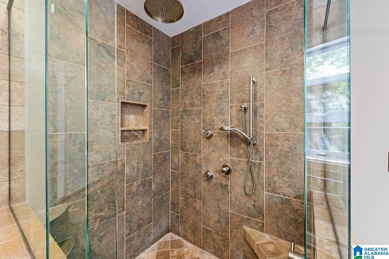 249 Berry Lane Pelham, AL 35124 - Photo 13 of 25