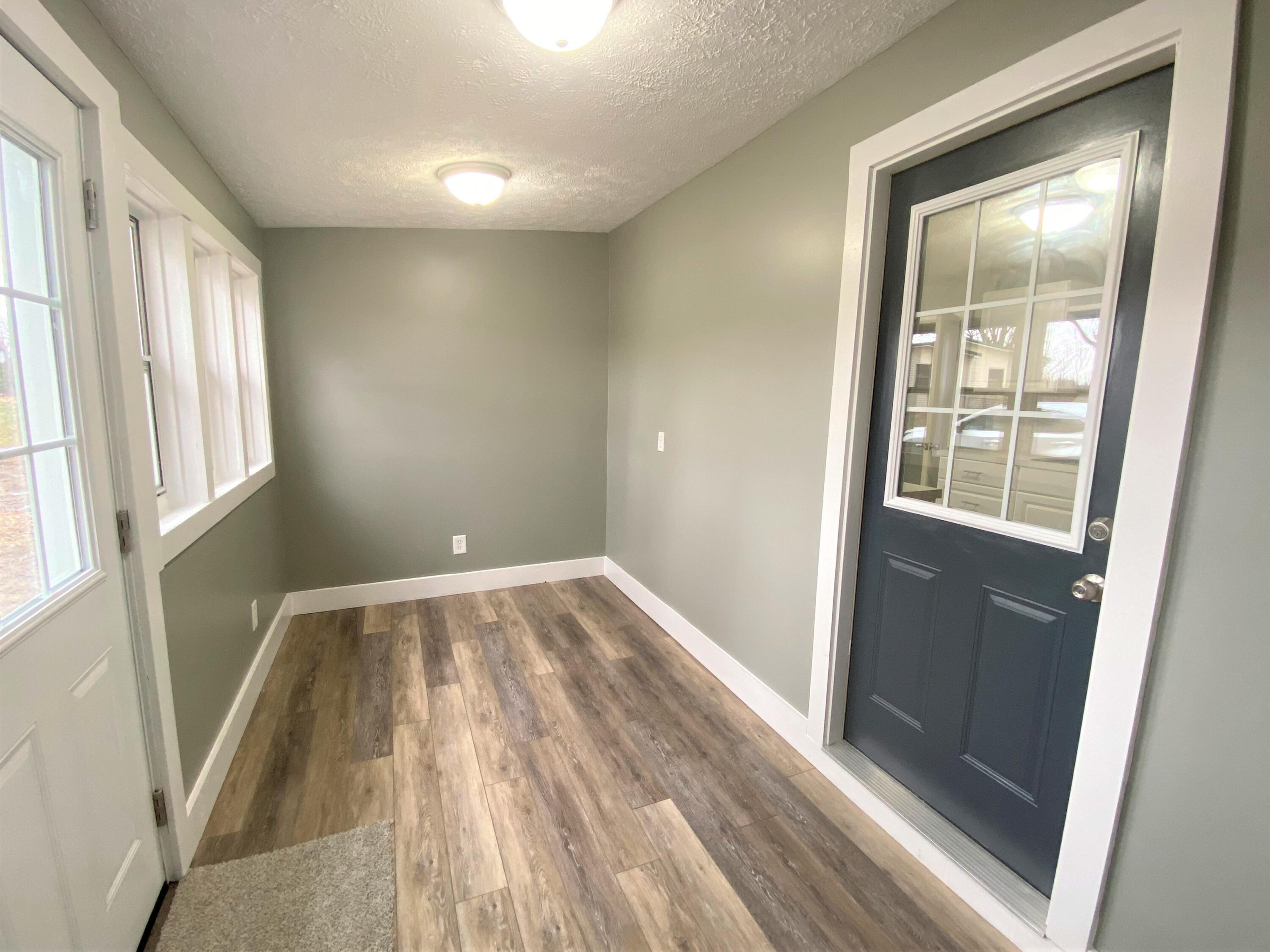 7964 East State Road Nashville, MI 49073 - Photo 2 of 21 IMG_2743 (2)