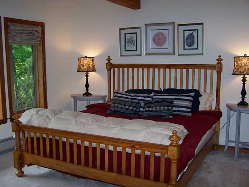 520 Commons Circle, Unit 520 Kingfield, ME 04947 - Photo 11 of 13 Bedroom.