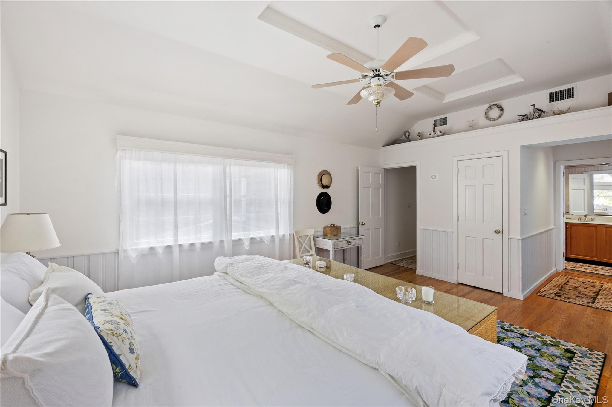 75 Bulson Road Rockville Centre, NY 11570 - Photo 23 of 41