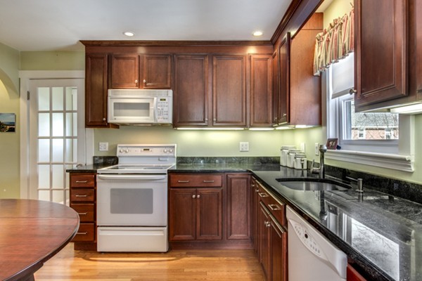 165 Standish Road Watertown, MA 02472 - Photo 12 of 26 Gallery Image 12