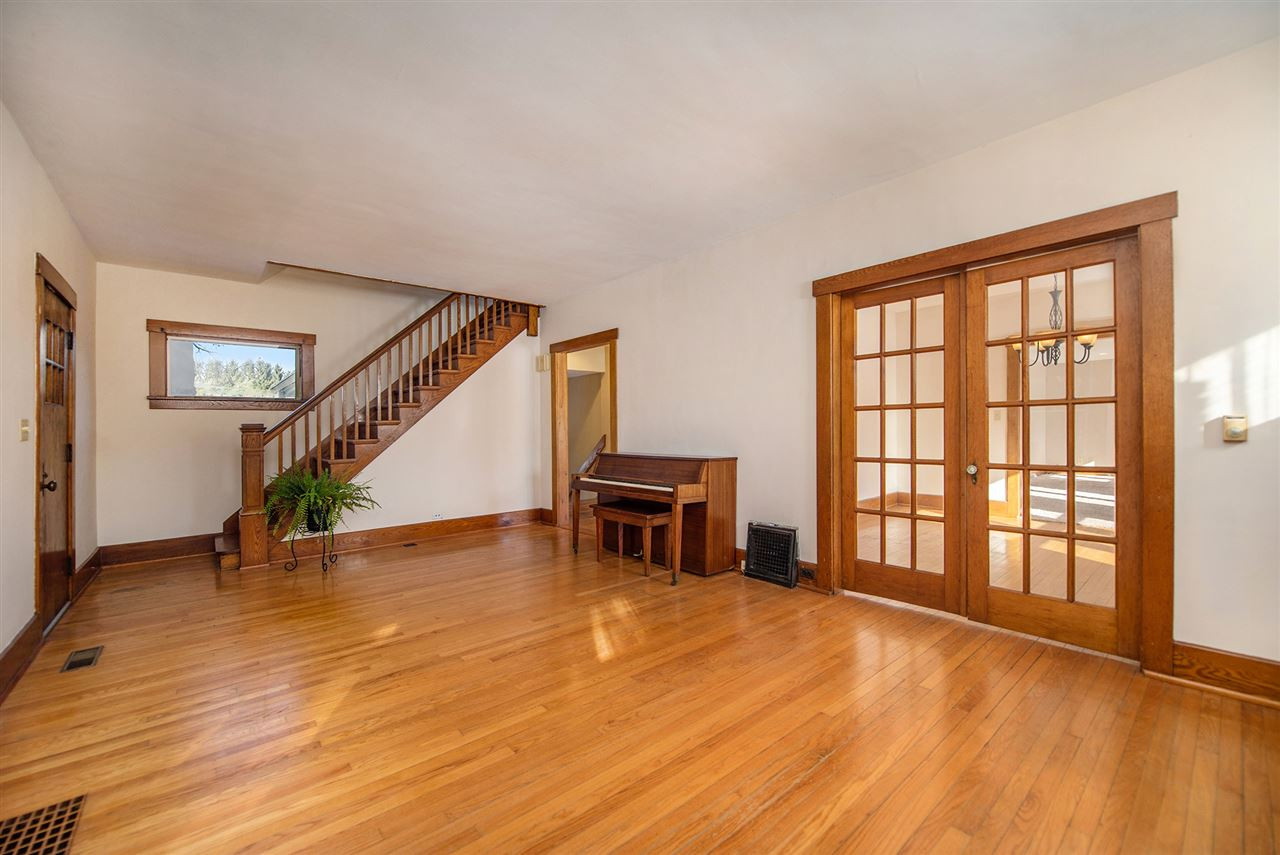 1157 South Dearing Road Jackson, MI 49201 - Photo 3 of 36 Photo 3