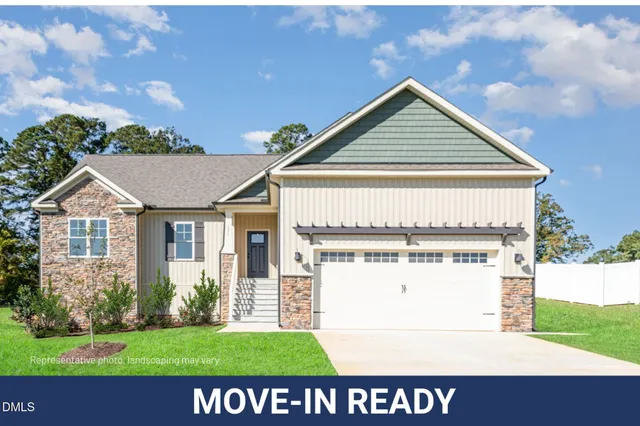 $362,900 | 201 Tee Drive, Selma, NC 27576