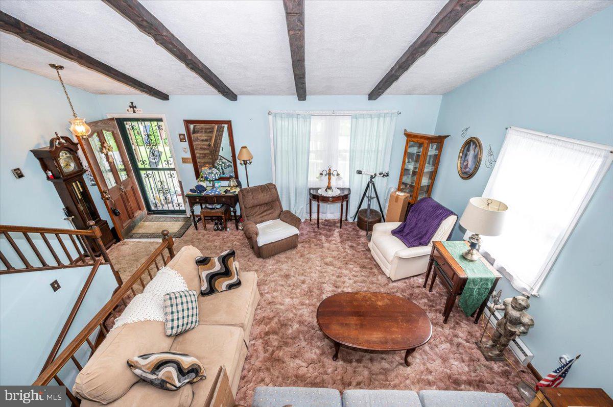 204 Dwarf Road Chambersburg, PA 17202 - Photo 4 of 62 Gallery Image 4