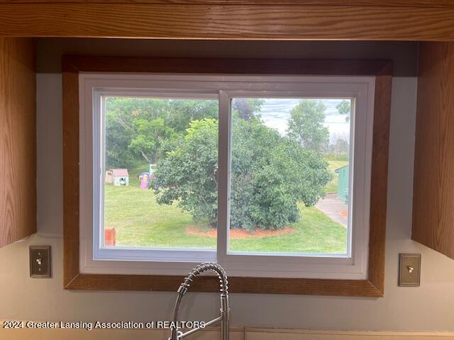 2905 South Waverly Road Eaton Rapids, MI 48827 - Photo 17 of 47 IMG_0754