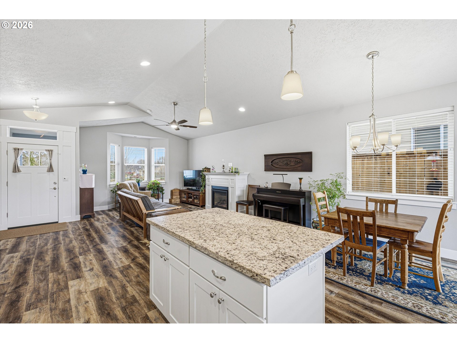 411 Southwest Oregon Falls Drive Dallas, OR 97338 - Photo 17 of 32