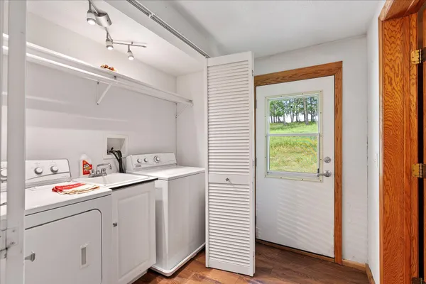 $399,000 | 22901 240th Street, Nevis, MN 56467