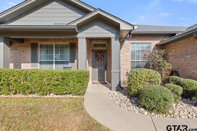 $314,999 | 916 Pam Drive, Tyler, TX 75703