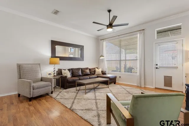 $314,999 | 916 Pam Drive, Tyler, TX 75703