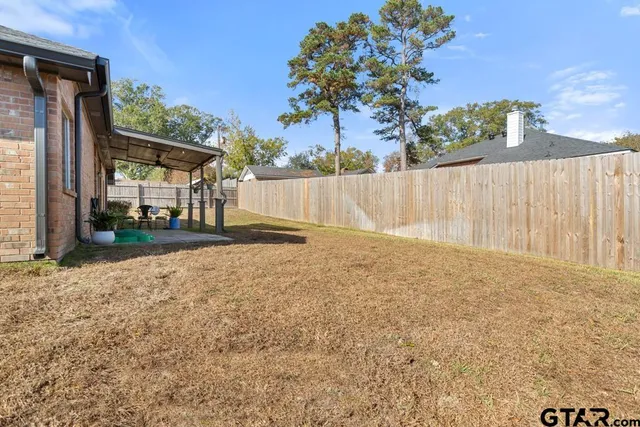 $314,999 | 916 Pam Drive, Tyler, TX 75703