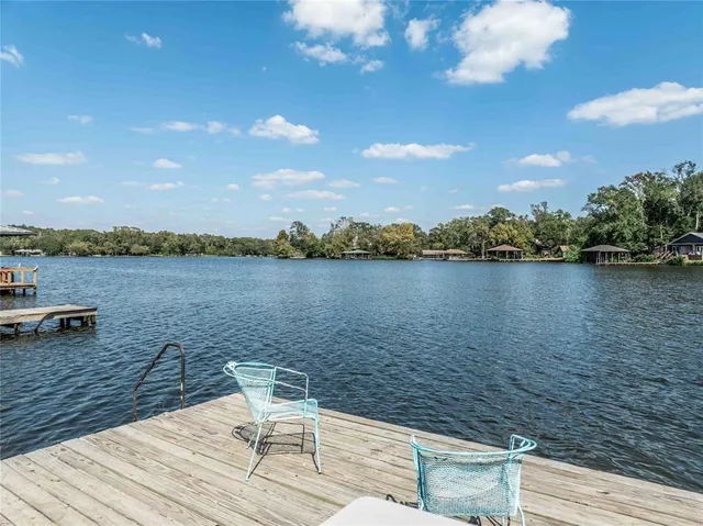 a view of a terrace with sitting space