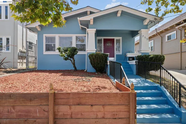 $1,345,000 | 753 55th Street, Oakland, CA 94609