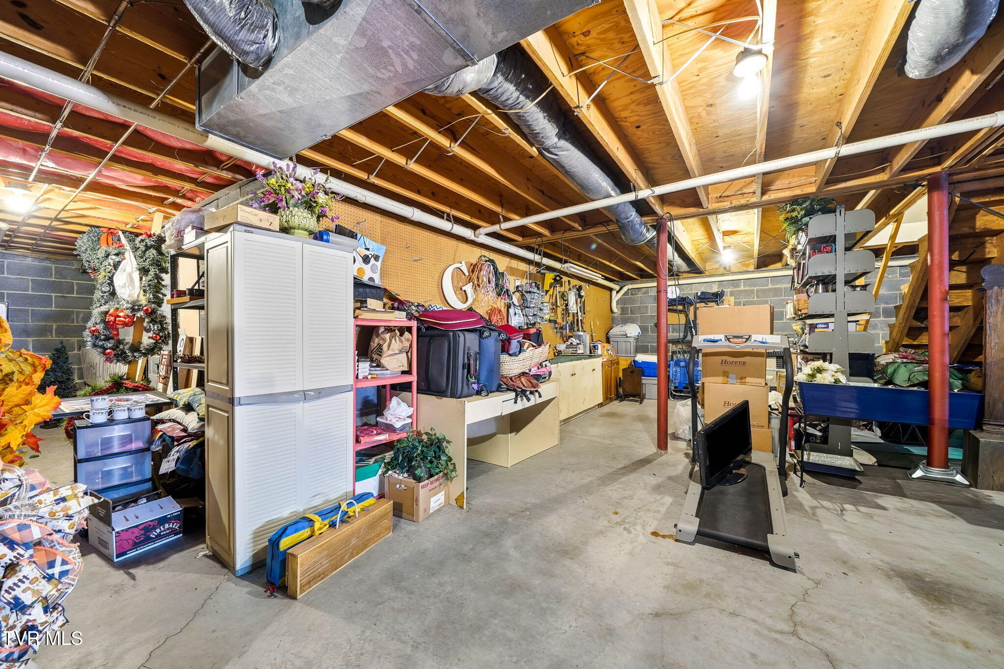 1245 Kendrick Creek Road Kingsport, TN 37663 - Photo 24 of 43 24-web-or-mls-1245 Kendrick_Creek Rd-30