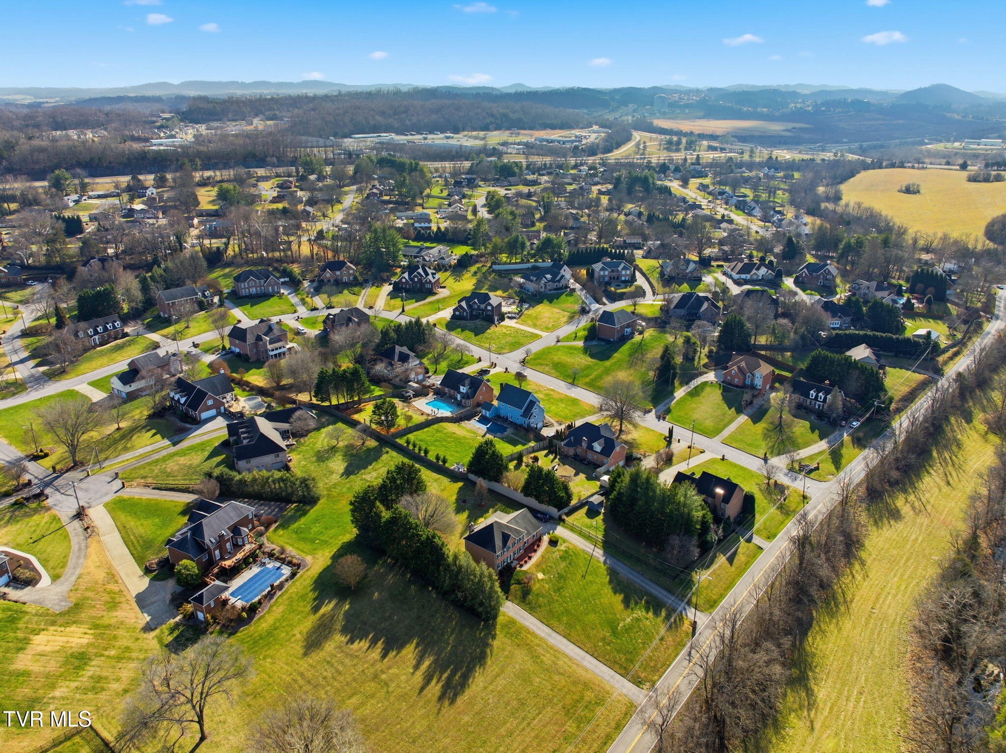 1245 Kendrick Creek Road Kingsport, TN 37663 - Photo 33 of 43 33-web-or-mls-1245 Kendrick_Creek Rd-39