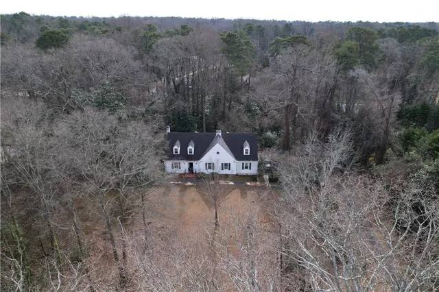 $1,599,999 | 700 Heards Ferry Road Northwest, Atlanta, GA 30328