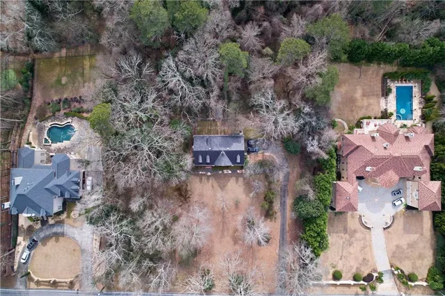 $1,599,999 | 700 Heards Ferry Road Northwest, Atlanta, GA 30328