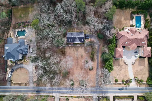 $1,599,999 | 700 Heards Ferry Road Northwest, Atlanta, GA 30328