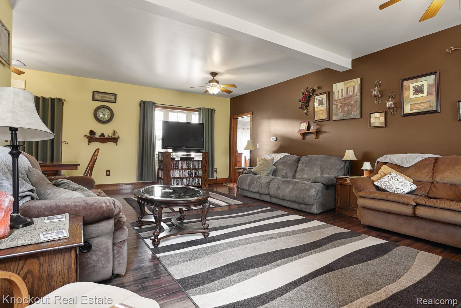 6183 Millington Road Millington, MI 48746 - Photo 15 of 69 6183 Millington Road-11.jpg