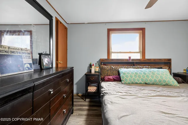 $165,000 | 248 Well Road, Greeley, PA 18425