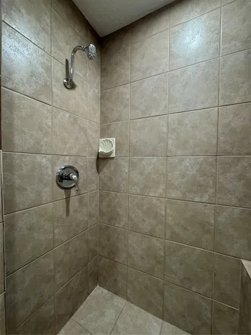 $2,200 | 9006 Covent Garden Street, Houston, TX 77031