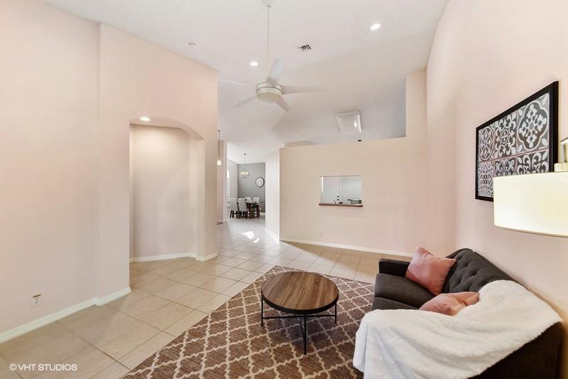 6219 Petunia Road Delray Beach, FL 33484 - Photo 3 of 15 Living Room