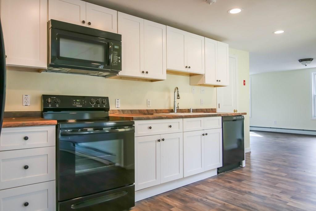 35 Fiskdale Road Brookfield, MA 01506 - Photo 5 of 24 Gallery Image 5