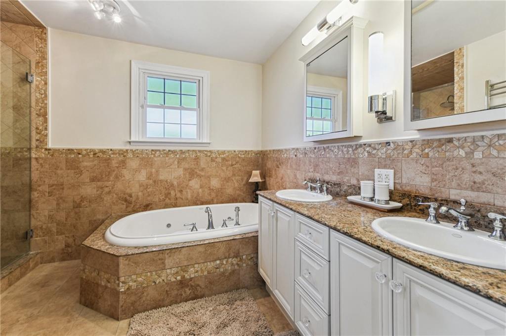 4976 St Roch Avenue New Orleans, LA 70122 - Photo 12 of 24