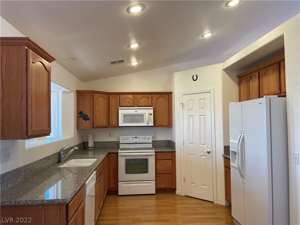 761 Wells Road Pahrump, NV 89060 - Photo 10 of 29 Gallery Image 10
