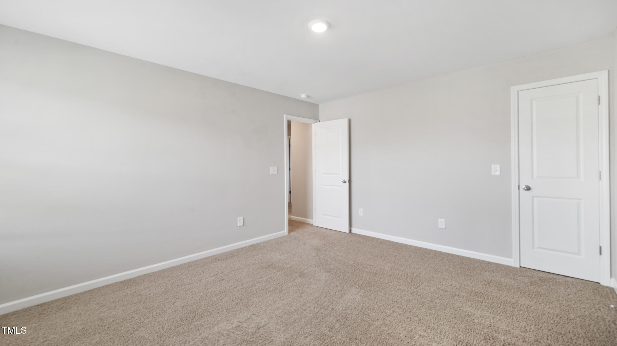 417 Sapphire Road Burlington, NC 27215 - Photo 16 of 23 28__dsc3249