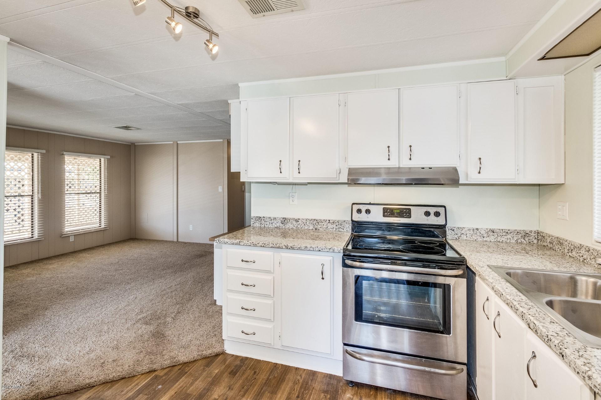 2360 South Descanso Road Apache Junction, AZ 85119 - Photo 8 of 22 New Granite Countertops