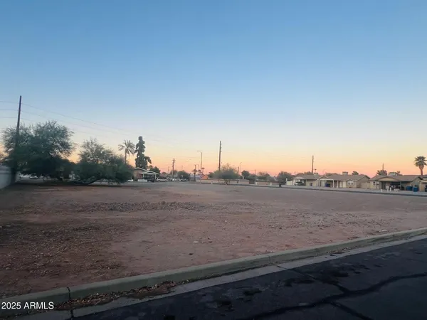 $1,025,000 | 514 East Boston Circle, Unit 3, Chandler, AZ 85225
