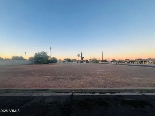 $1,025,000 | 514 East Boston Circle, Unit 3, Chandler, AZ 85225