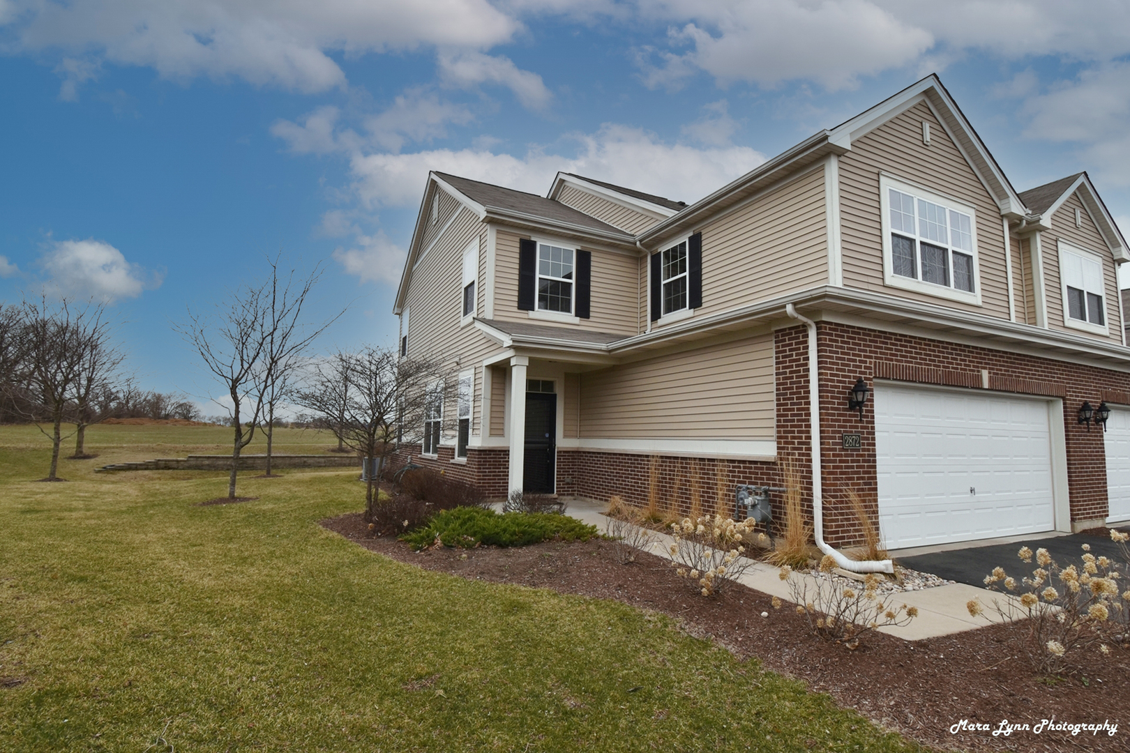 2872 Church Road Aurora, IL 60502 - Photo 1 of 38 a front view of house with yard