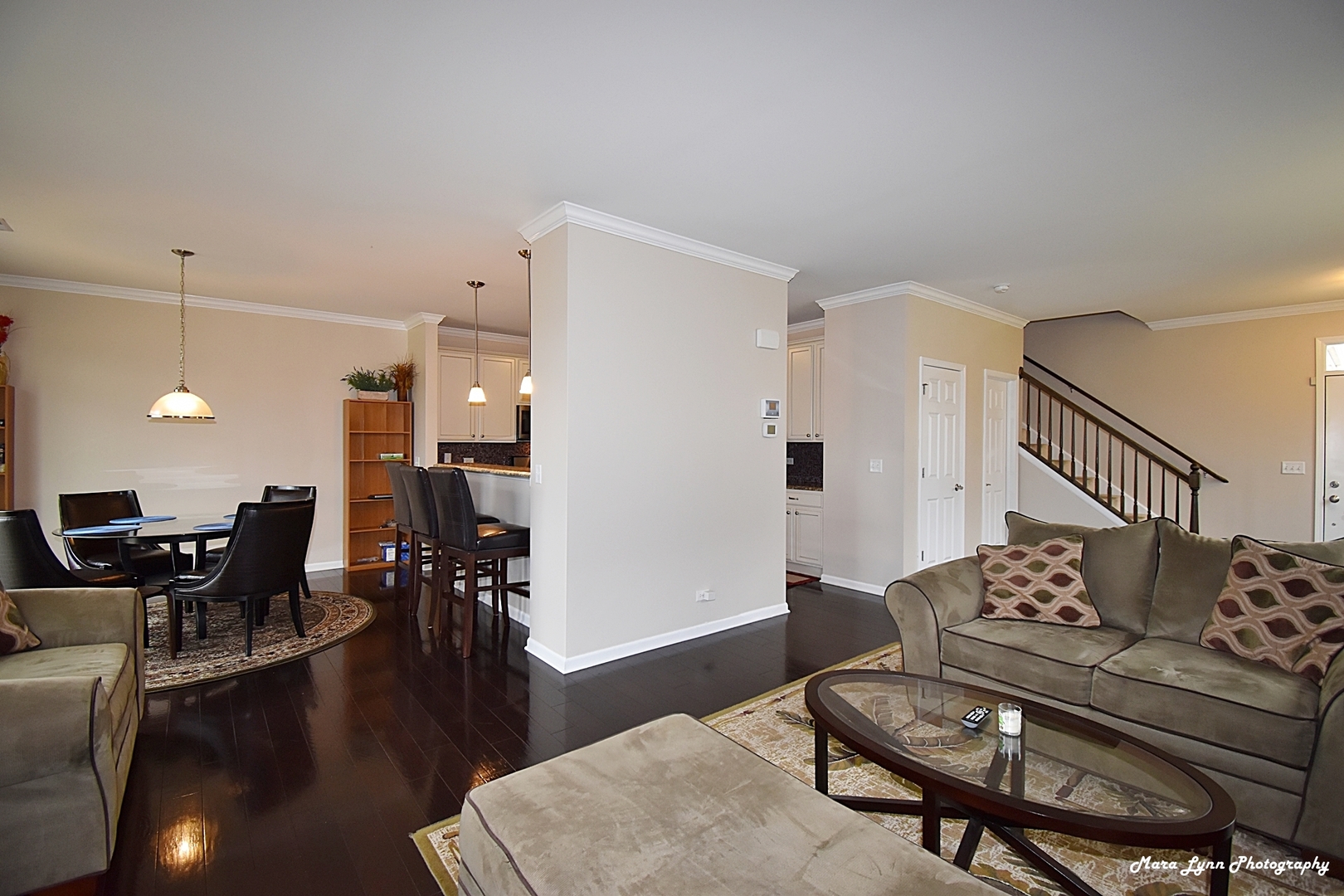 2872 Church Road Aurora, IL 60502 - Photo 15 of 38 a living room with furniture and wooden floor